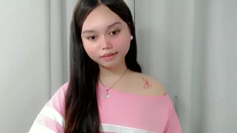 Snapshot of rhianne_fuckdoll chatting on 27, 11, 2025 rhianne_fuckdoll online show from 27, 11, 2025