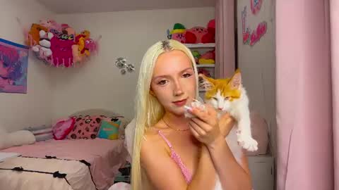 Snapshot of riababe chatting on 13, 7, 2026 ria online show from 13, 7, 2026