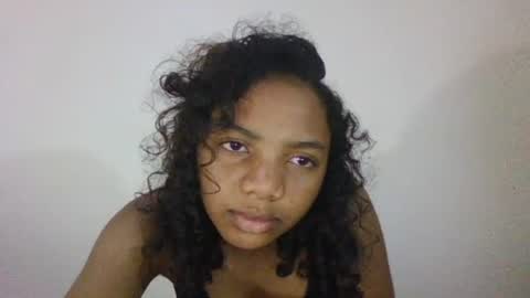 rianahcia online show from 1, 8, 2026
