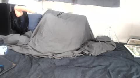 Snapshot of ricardovilla017 chatting on 1, 3, 2025 ricardovilla017 online show from 1, 3, 2025