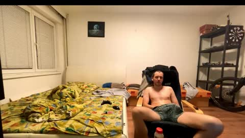 Snapshot of ricciardio chatting on 6, 10, 2025 ricciardio online show from 6, 10, 2025