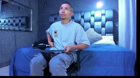 richar_voller online show from 30, 12, 2024