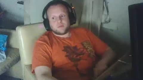 Snapshot of richardd110011 chatting on 8, 6, 2026 richardd110011 online show from 8, 6, 2026