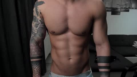 Snapshot of richarddarell chatting on 15, 1, 2025 RichardDarell online show from 15, 1, 2025