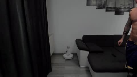 Snapshot of richarddarell chatting on 16, 2, 2025 RichardDarell online show from 16, 2, 2025