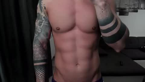 Snapshot of richarddarell chatting on 17, 2, 2025 RichardDarell online show from 17, 2, 2025