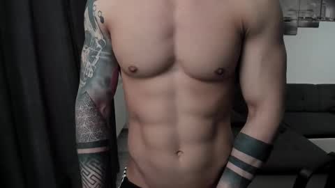 Snapshot of richarddarell chatting on 11, 3, 2025 RichardDarell online show from 11, 3, 2025