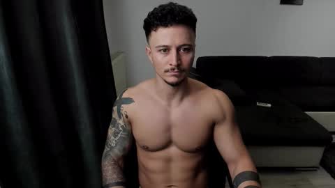 Snapshot of richarddarell chatting on 9, 9, 2025 RichardDarell online show from 9, 9, 2025