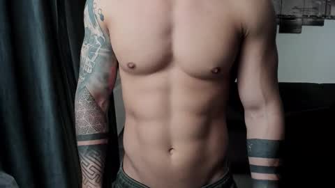 Snapshot of richarddarell chatting on 14, 9, 2025 RichardDarell online show from 14, 9, 2025