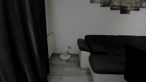 Snapshot of richarddarell chatting on 13, 11, 2025 RichardDarell online show from 13, 11, 2025