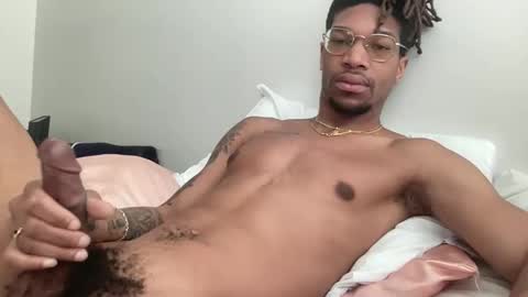 Snapshot of richchris66 chatting on 16, 3, 2026 richchris66 online show from 16, 3, 2026