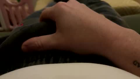 Snapshot of richmondal83 chatting on 3, 11, 2025 richmondal83 online show from 3, 11, 2025