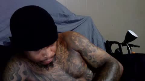 Snapshot of rickavelli chatting on 21, 10, 2025 Rick online show from 21, 10, 2025