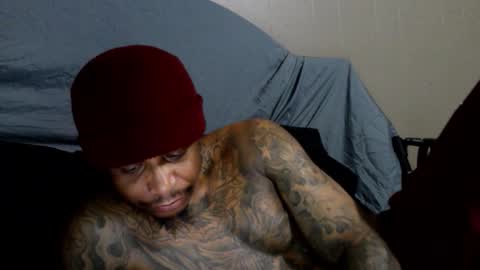 Snapshot of rickavelli chatting on 5, 11, 2025 Rick online show from 5, 11, 2025