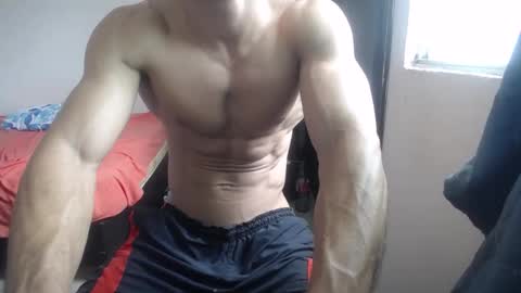 Snapshot of rickcumhot13 chatting on 23, 12, 2024 rickcumhot13 online show from 23, 12, 2024