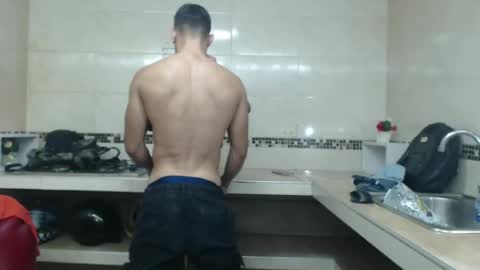 Snapshot of rickcumhot13 chatting on 21, 1, 2025 rickcumhot13 online show from 21, 1, 2025