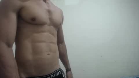 Snapshot of rickcumhot13 chatting on 25, 10, 2025 rickcumhot13 online show from 25, 10, 2025