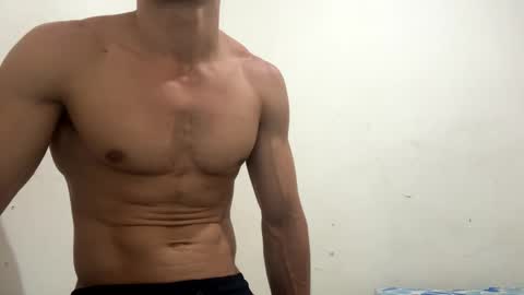 Snapshot of rickcumhot13 chatting on 26, 10, 2025 rickcumhot13 online show from 26, 10, 2025