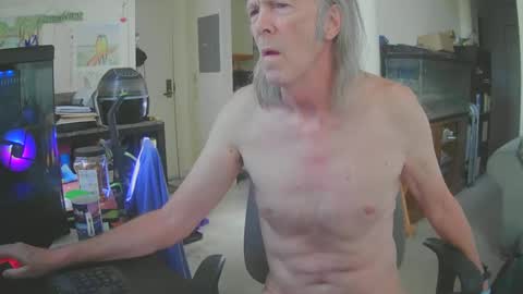 Snapshot of rickl56 chatting on 6, 10, 2025 rickl56 online show from 6, 10, 2025