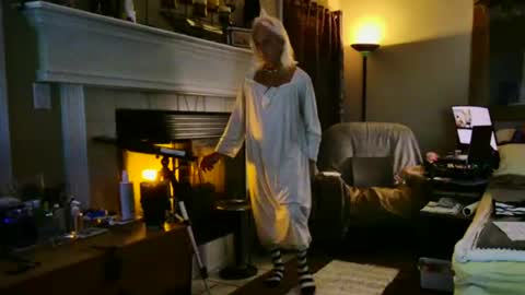 PINK HOLE TWINK online show from 19, 1, 2025