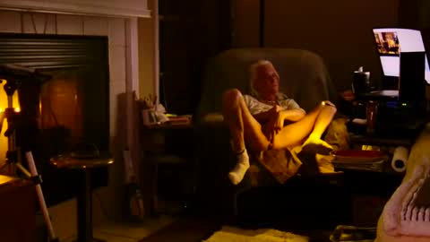 PINK HOLE TWINK online show from 17, 2, 2025