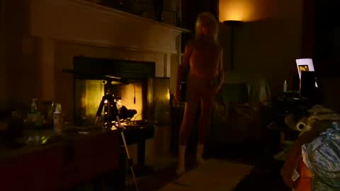 PINK HOLE TWINK online show from 6, 10, 2025