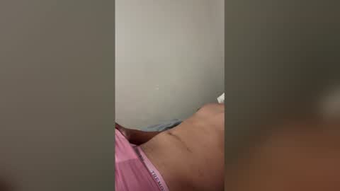 Snapshot of rickyvalle chatting on 24, 5, 2026 rickyvalle online show from 24, 5, 2026