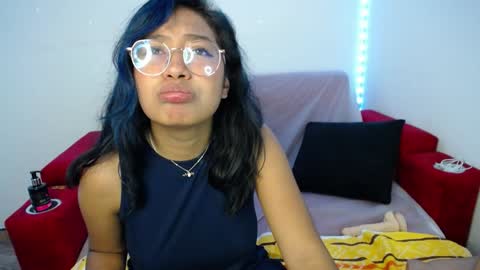 Snapshot of ricura_mily chatting on 18, 1, 2025 milena online show from 18, 1, 2025