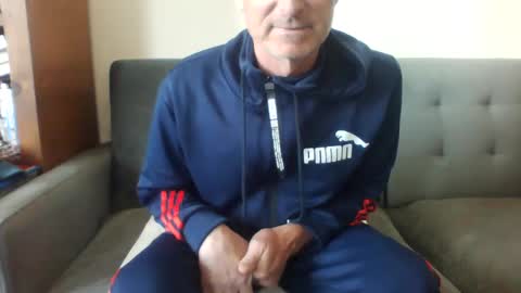 ridemehigh1 online show from 24, 12, 2024