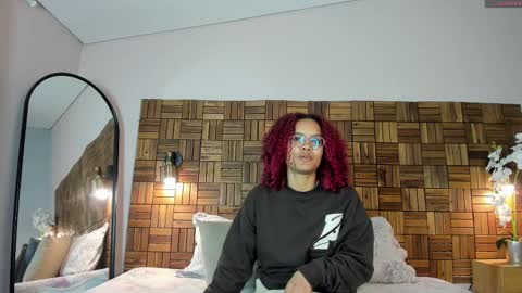 Sara online show from 29, 9, 2025