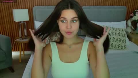 Rihanna online show from 17, 9, 2025