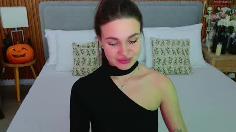 Rihanna online show from 26, 10, 2025