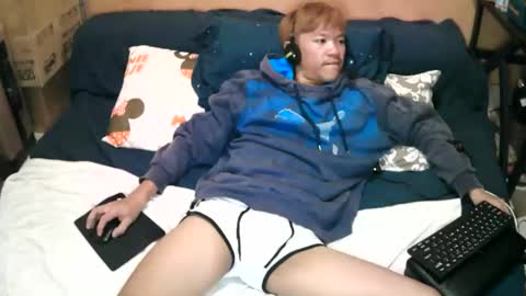 Snapshot of riiichie12 chatting on 16, 9, 2025 riiichie12 online show from 16, 9, 2025