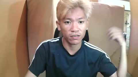 Snapshot of riiichie12 chatting on 7, 10, 2025 riiichie12 online show from 7, 10, 2025