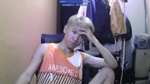 Snapshot of riiichie12 chatting on 18, 10, 2025 riiichie12 online show from 18, 10, 2025