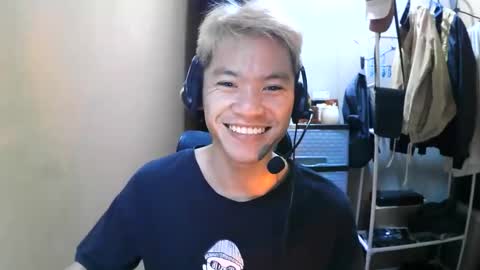 Snapshot of riiichie12 chatting on 8, 11, 2025 riiichie12 online show from 8, 11, 2025