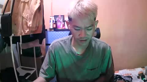 Snapshot of riiichie12 chatting on 11, 11, 2025 riiichie12 online show from 11, 11, 2025