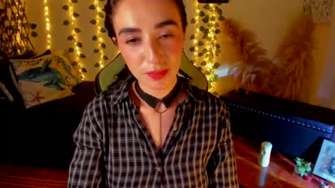 Snapshot of riiley_ chatting on 6, 3, 2025 Independent model online show from 6, 3, 2025