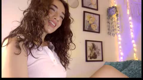 Snapshot of riiley_ chatting on 5, 10, 2025 Independent model online show from 5, 10, 2025