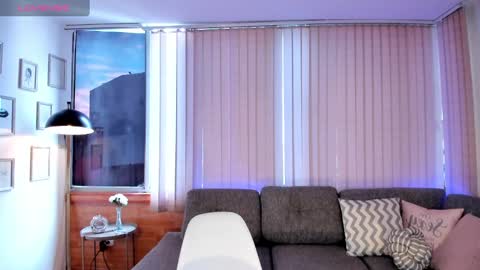 Snapshot of riley_leen chatting on 8, 2, 2025 Riley leen online show from 8, 2, 2025