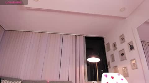 Snapshot of riley_leen chatting on 22, 2, 2025 Riley leen online show from 22, 2, 2025