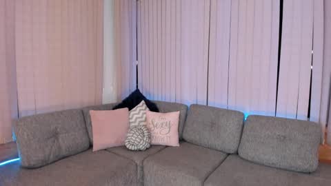 Snapshot of riley_leen chatting on 12, 3, 2025 Riley leen online show from 12, 3, 2025