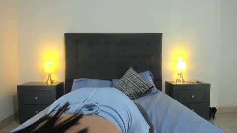 Snapshot of riley_skye_ chatting on 2, 12, 2024 RAILEY online show from 2, 12, 2024