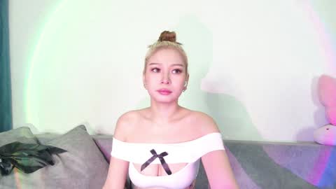 rileymee online show from 2, 1, 2025