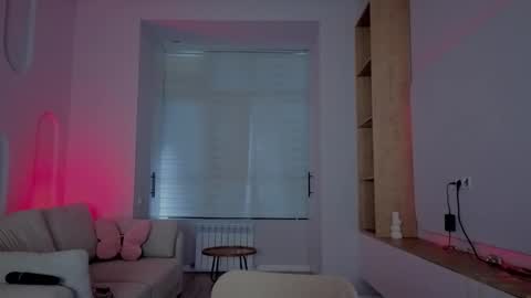 rileymee online show from 18, 9, 2025