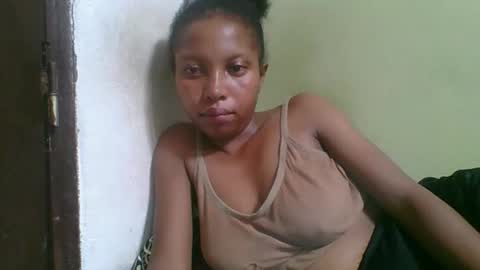 Snapshot of rinah654271 chatting on 1, 3, 2026 rinah654271 online show from 1, 3, 2026