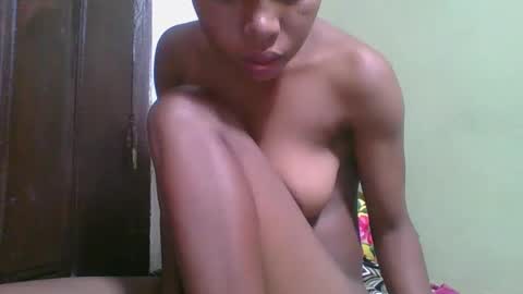 Snapshot of rinah654271 chatting on 9, 3, 2026 rinah654271 online show from 9, 3, 2026