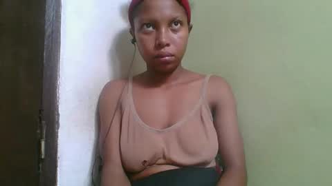 Snapshot of rinah654271 chatting on 11, 3, 2026 rinah654271 online show from 11, 3, 2026