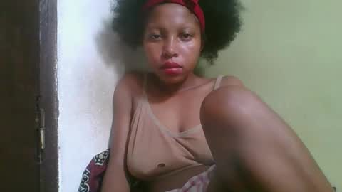 Snapshot of rinah654271 chatting on 13, 3, 2026 rinah654271 online show from 13, 3, 2026