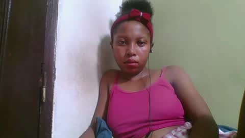 Snapshot of rinah654271 chatting on 16, 3, 2026 rinah654271 online show from 16, 3, 2026